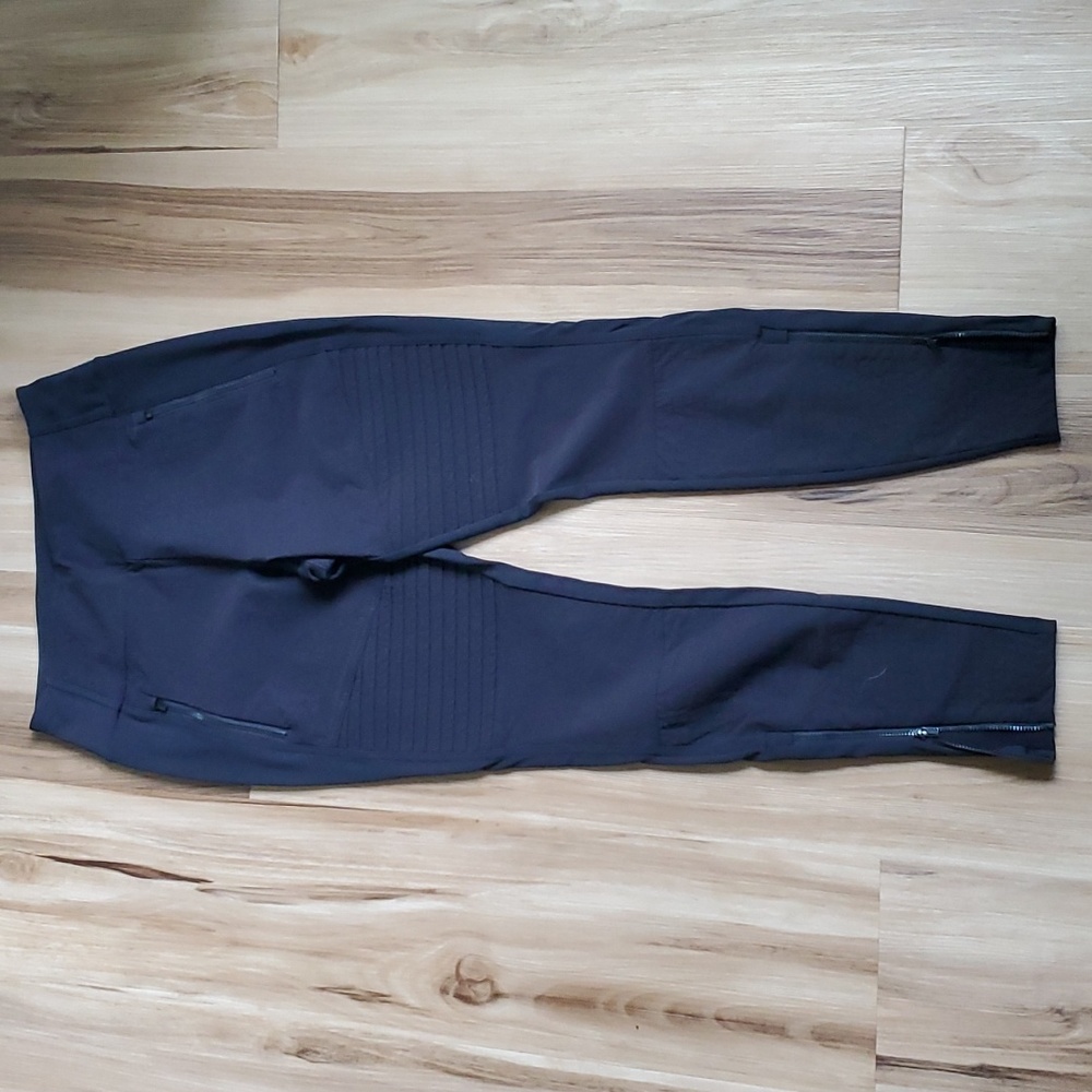 Athleta Headlands Hybrid Moto Tight
